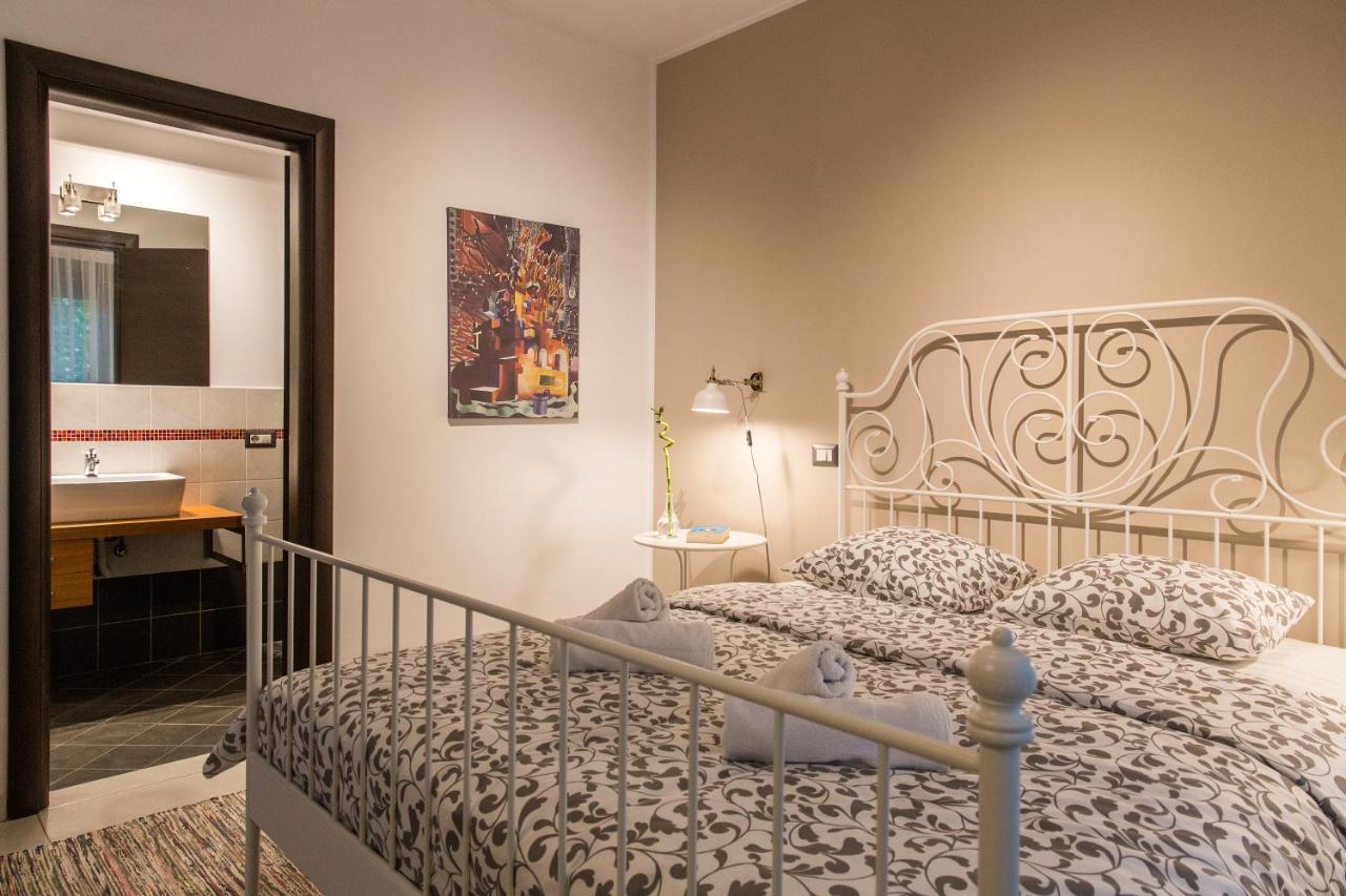 One Love Metropolitan Apartment Bukarest Eksteriør billede