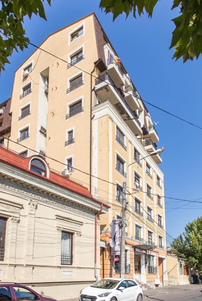 One Love Metropolitan Apartment Bukarest Eksteriør billede